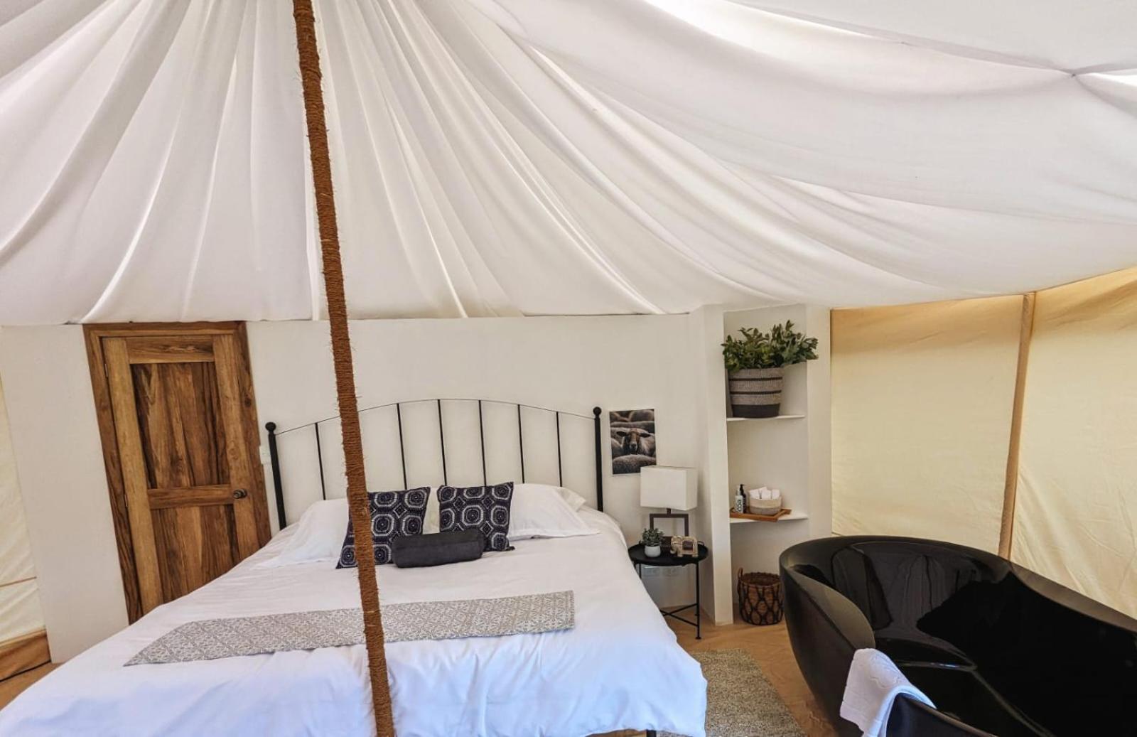 Palumbo Glamping & Villas 卡扬贝 外观 照片